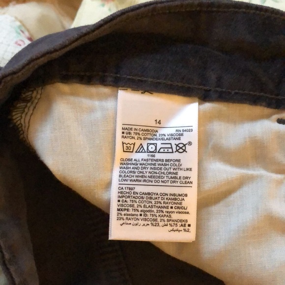 Women Old Navy Rock star grey velt pants New size 14 - Picture 6 of 6